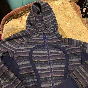 Rare Lululemon Scuba Hoodie 12